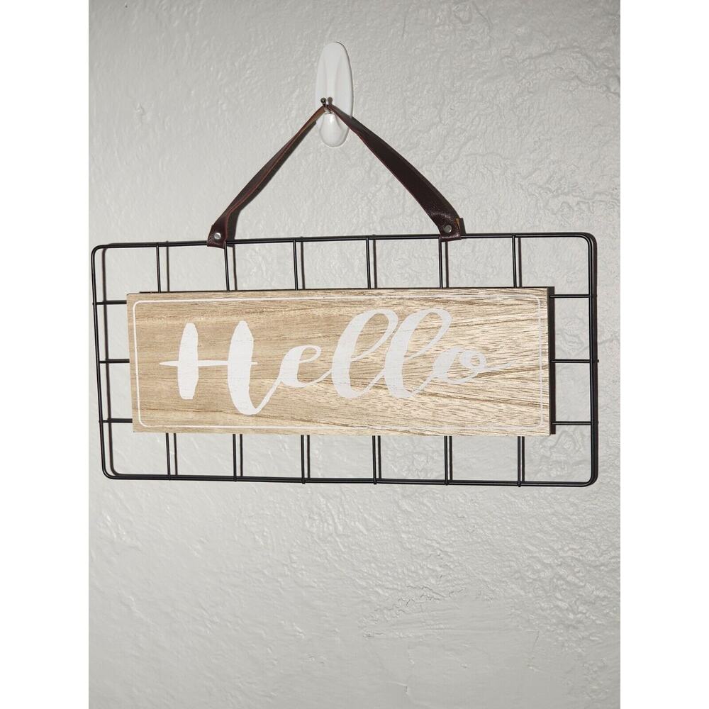 Rustic 'Hello' Wall Decor